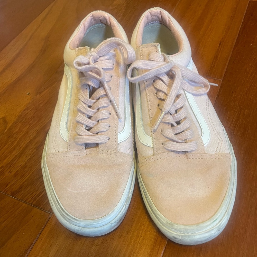 Light pink suede/canvas Vans